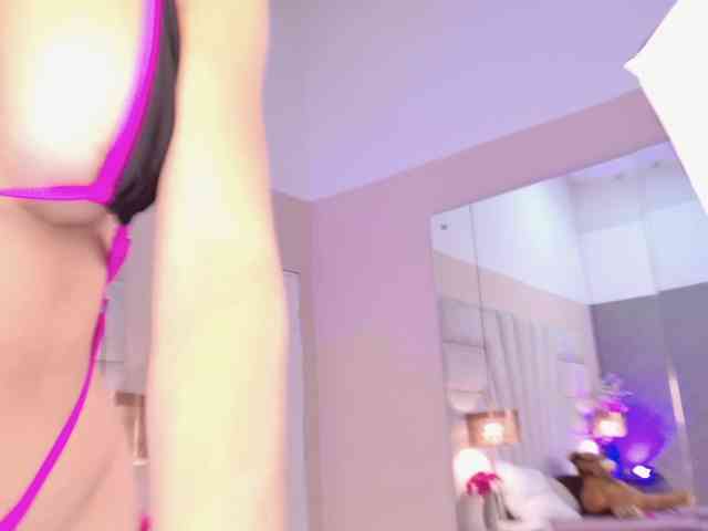 BREE-WATSON webcam