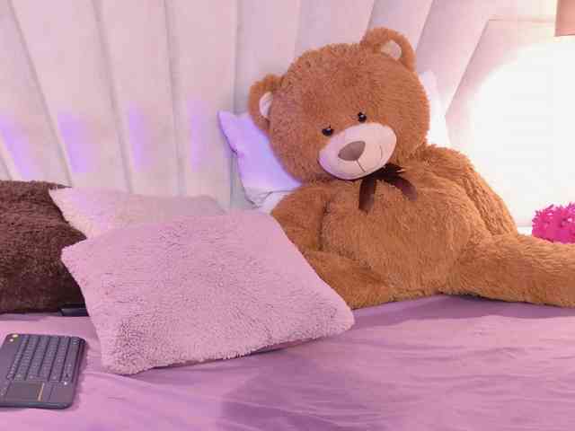 BREE-WATSON webcam