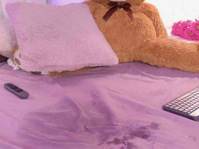 BREE-WATSON webcam