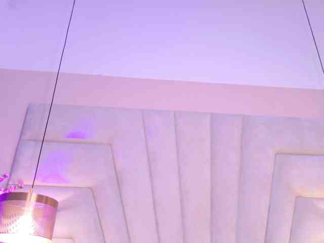 BREE-WATSON webcam