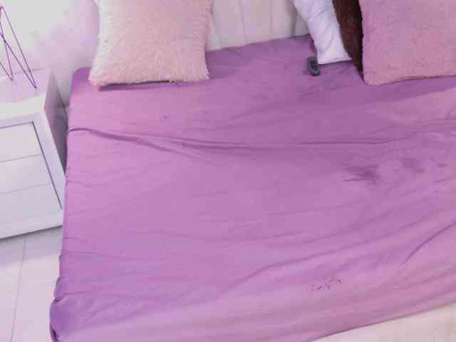BREE-WATSON webcam