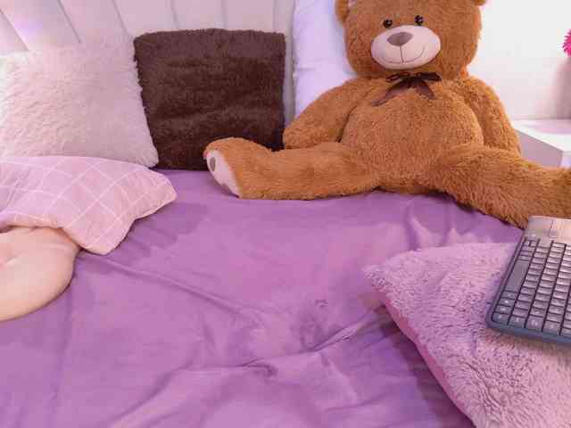 BREE-WATSON webcam