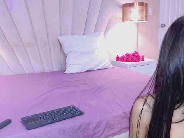 BREE-WATSON webcam