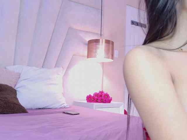 BREE-WATSON webcam