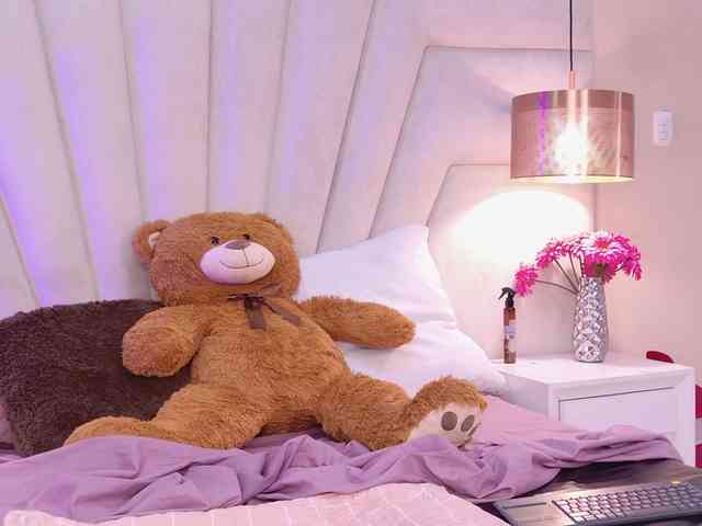 BREE-WATSON webcam