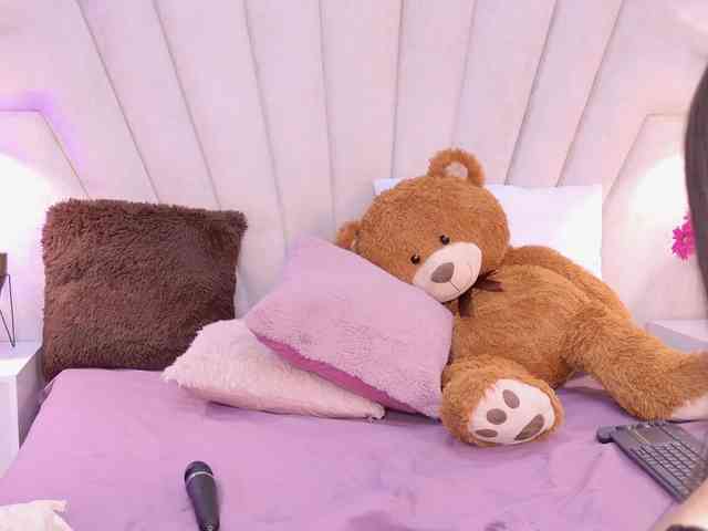BREE-WATSON webcam