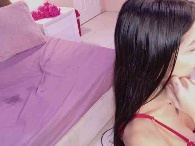 BREE-WATSON webcam