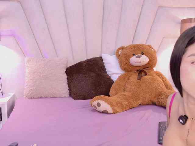 BREE-WATSON webcam