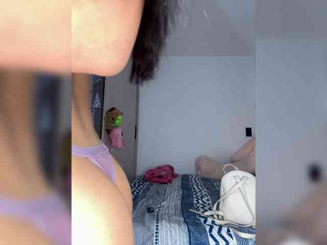 BREE-WATSON webcam