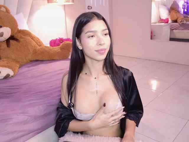 BREE-WATSON webcam