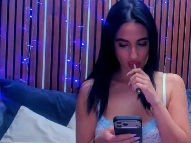 CamillaParis live cam on BongaCams