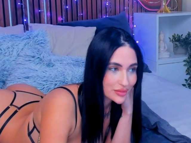 CamillaParis live cam on BongaCams