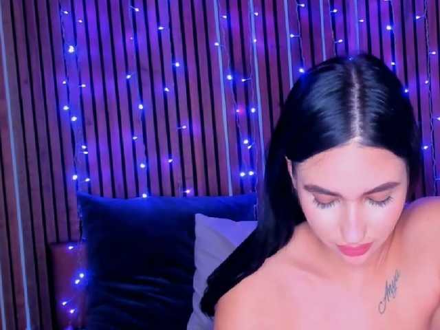CamillaParis live webcam show