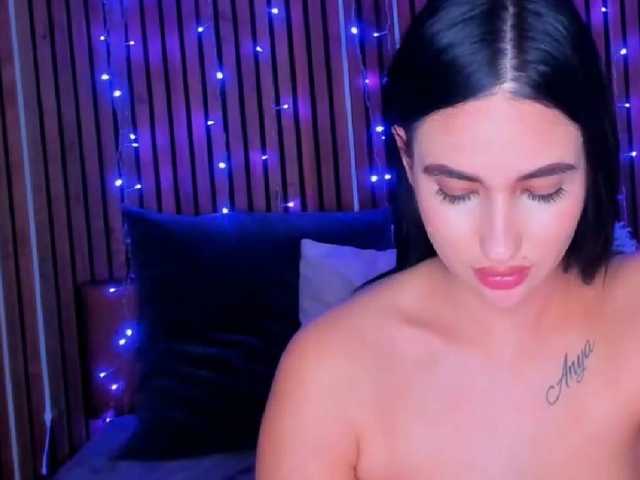 CamillaParis live cam on BongaCams