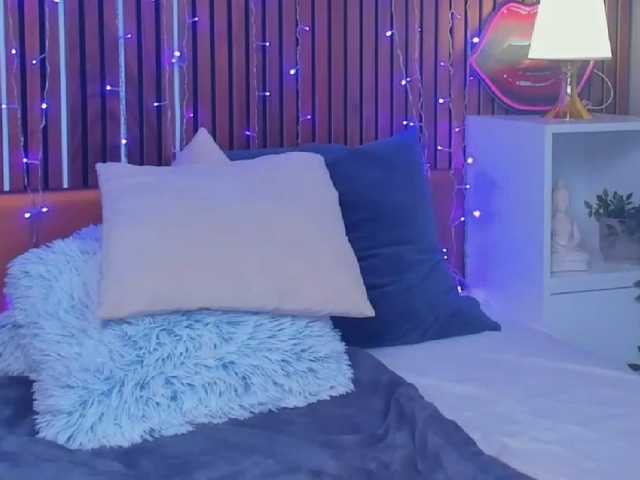 CamillaParis live cam on BongaCams