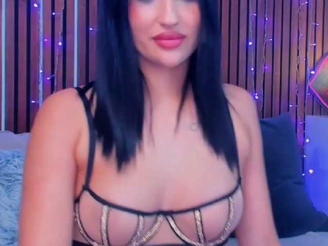 CamillaParis live webcam show