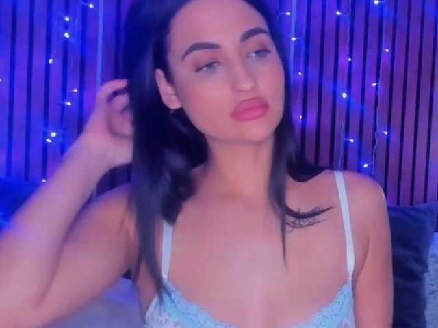 CamillaParis live cam on BongaCams