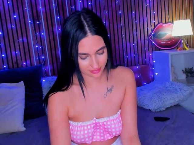 CamillaParis live cam on BongaCams