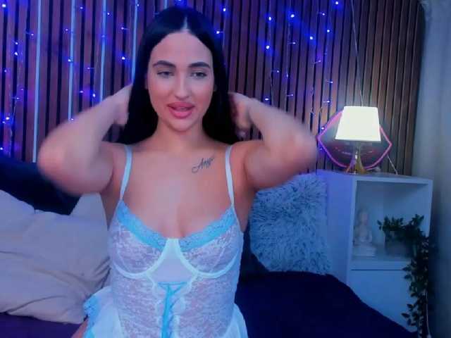 CamillaParis live cam on BongaCams