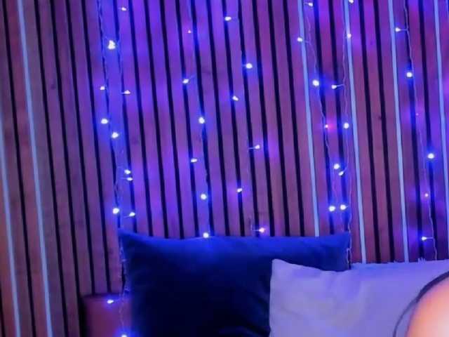 CamillaParis live webcam show