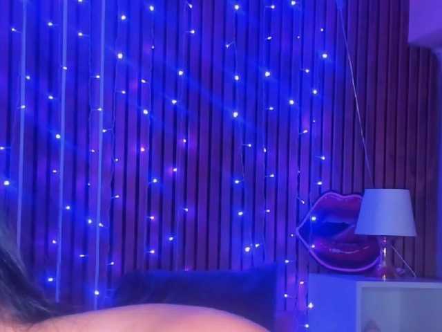 CamillaParis live cam on BongaCams