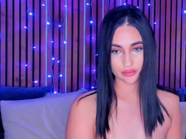 CamillaParis live cam on BongaCams