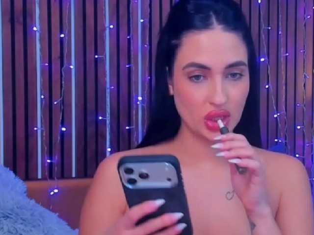 CamillaParis live cam on BongaCams