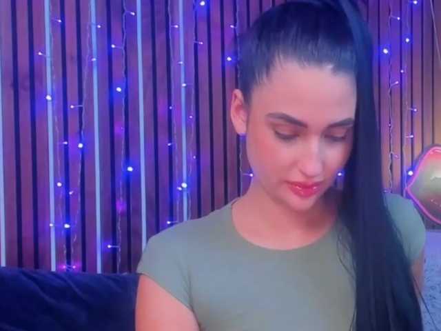 CamillaParis live cam on BongaCams