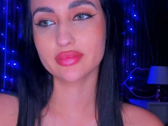 CamillaParis live cam on BongaCams