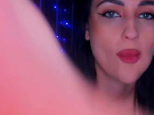 CamillaParis live cam on BongaCams