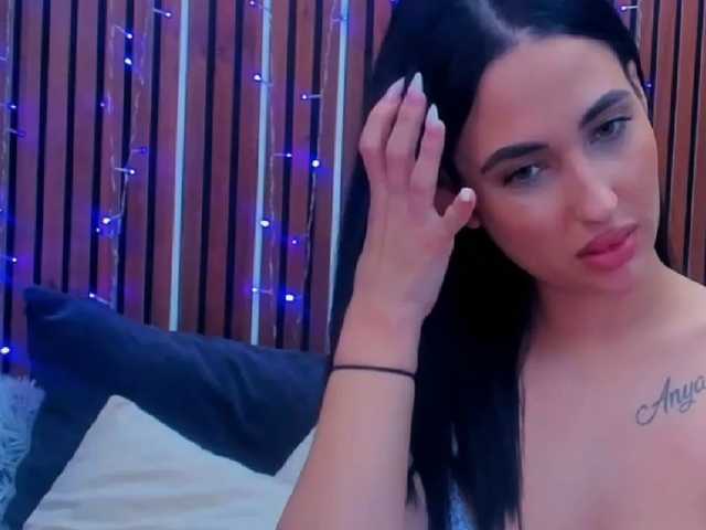CamillaParis live cam on BongaCams
