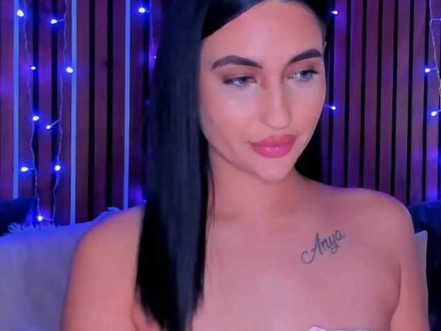 CamillaParis live cam on BongaCams