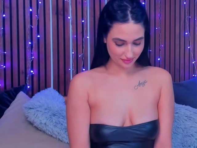 CamillaParis live cam on BongaCams