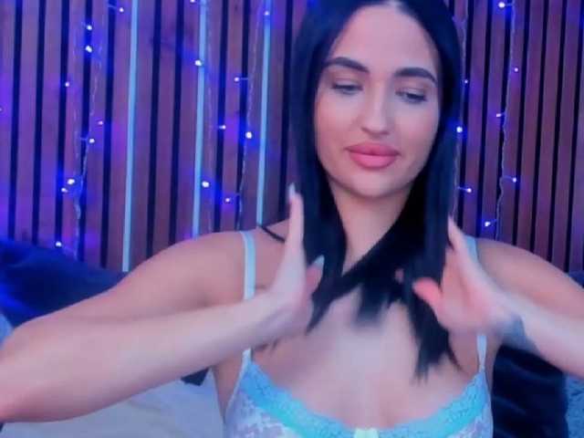 CamillaParis live cam on BongaCams