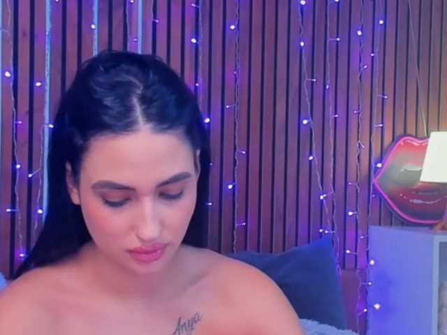 CamillaParis live cam on BongaCams