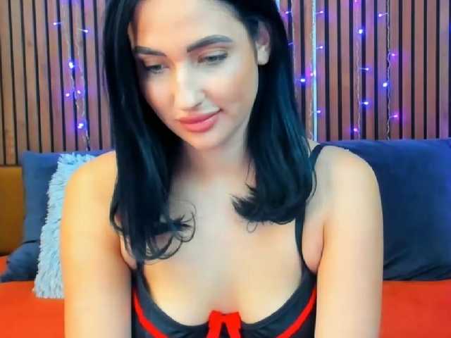CamillaParis live cam on BongaCams