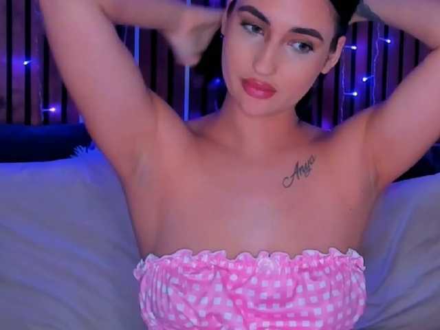 CamillaParis live webcam show