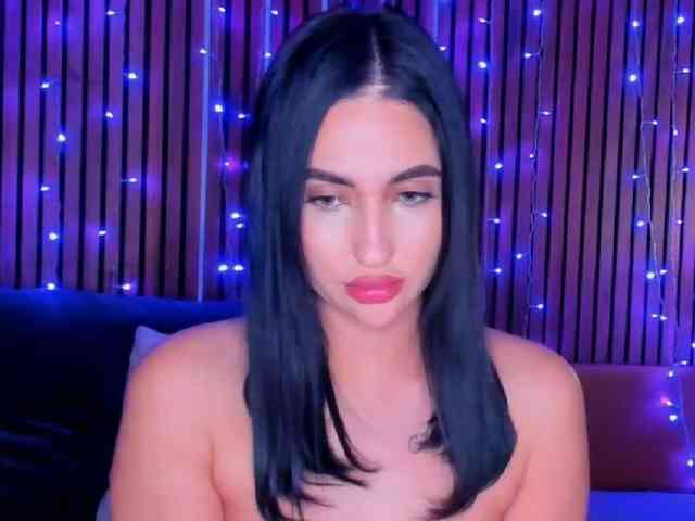 CamillaParis webcam