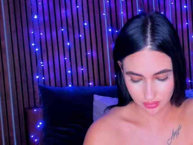 CamillaParis webcam