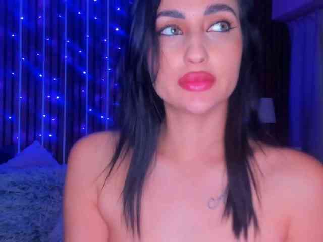 CamillaParis webcam
