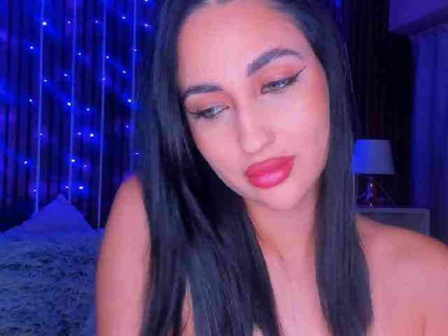 CamillaParis webcam