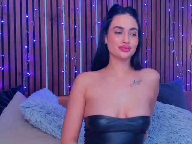CamillaParis Sex Cam Show