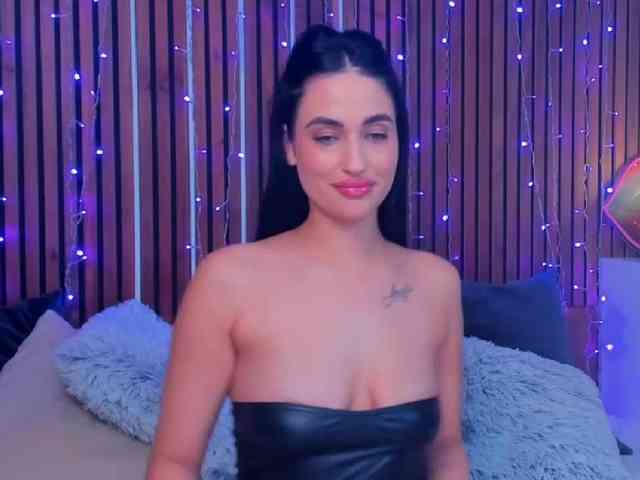 CamillaParis webcam