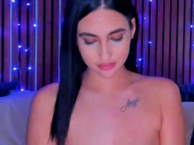 CamillaParis webcam