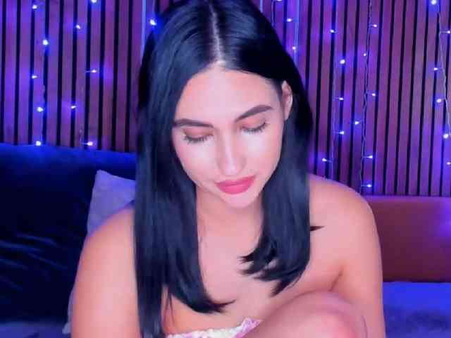 CamillaParis webcam