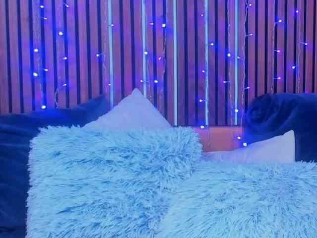 CamillaParis webcam