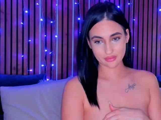 CamillaParis webcam
