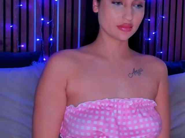CamillaParis webcam