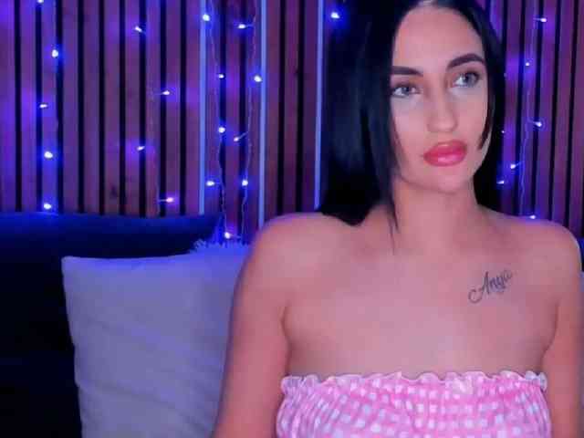 CamillaParis webcam