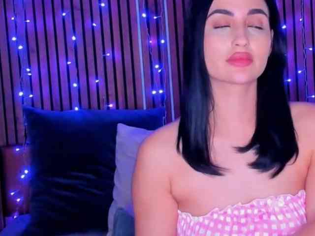 CamillaParis webcam